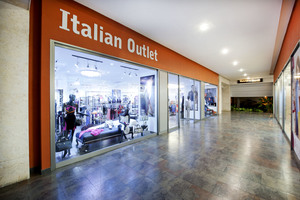 Italian outlet